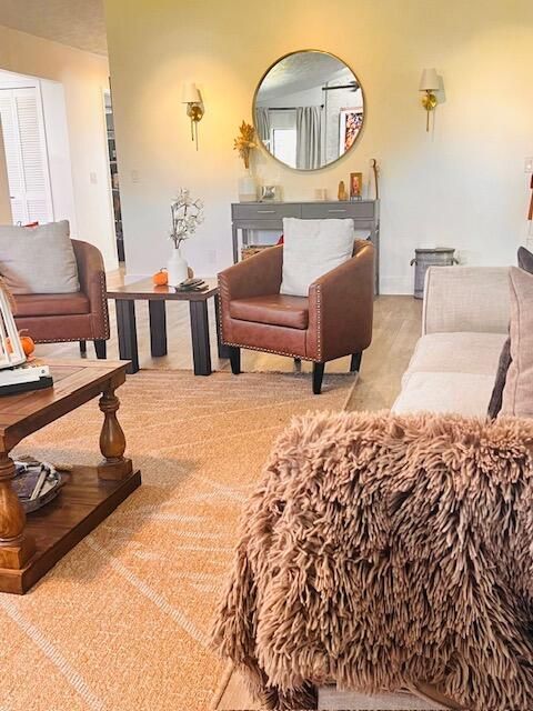 For Sale: $844,999 (4 beds, 2 baths, 2833 Square Feet)