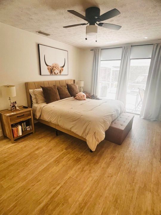 For Sale: $844,999 (4 beds, 2 baths, 2833 Square Feet)