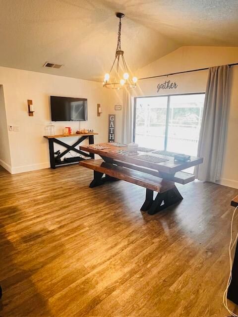 For Sale: $844,999 (4 beds, 2 baths, 2833 Square Feet)