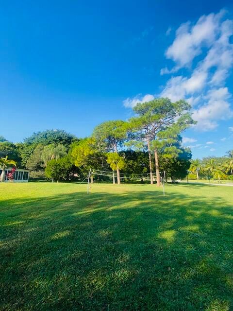 For Sale: $844,999 (4 beds, 2 baths, 2833 Square Feet)