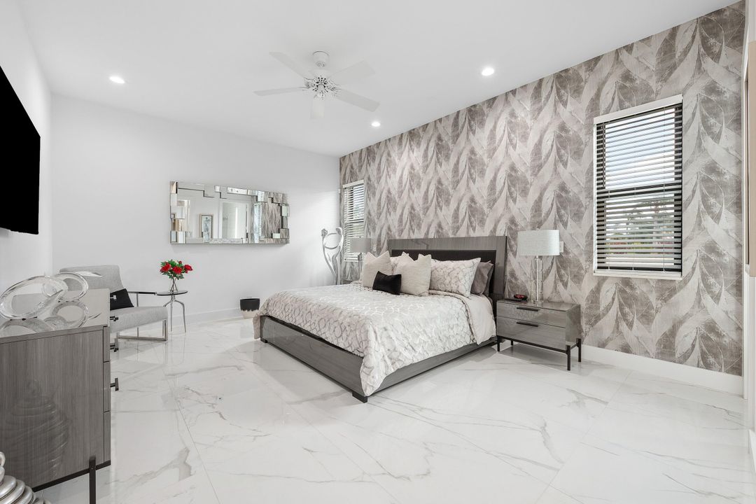 На продажу: $3,599,000 (5 спален, 4 ванн, 5064 Квадратных фут)