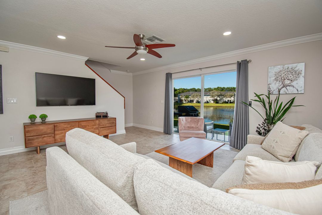 For Rent: $3,500 (3 beds, 2 baths, 1404 Square Feet)