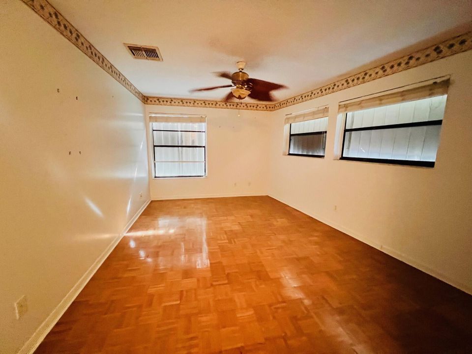 待售: $849,000 (2 贝兹, 2 浴室, 1488 平方英尺)