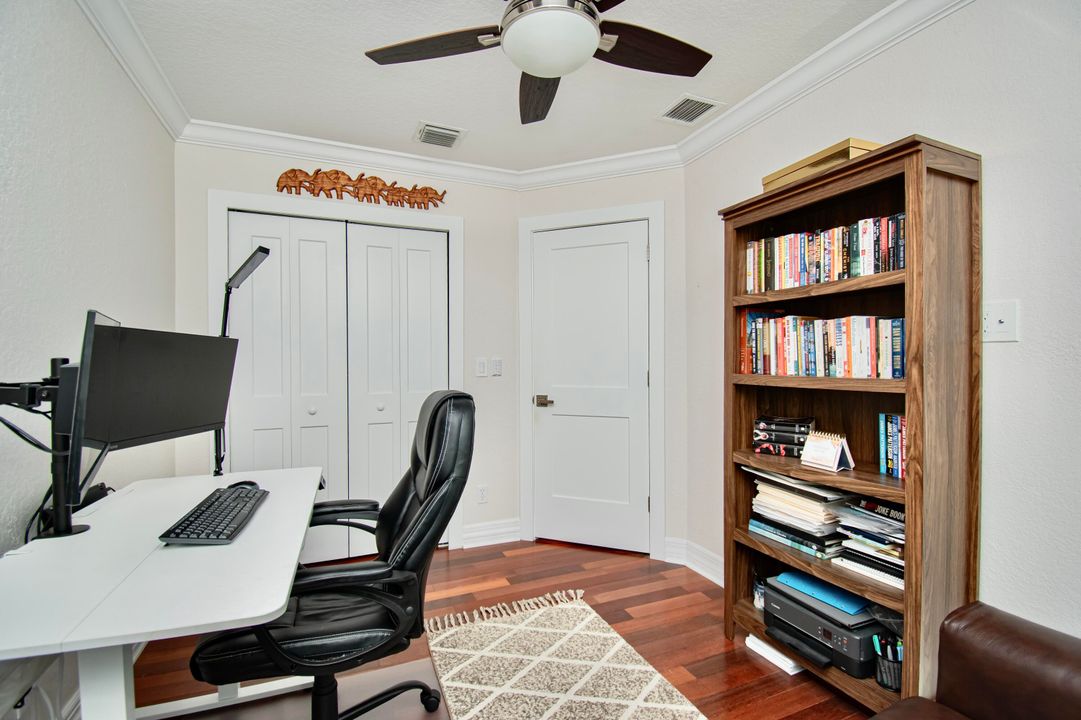 For Rent: $3,500 (3 beds, 2 baths, 1404 Square Feet)