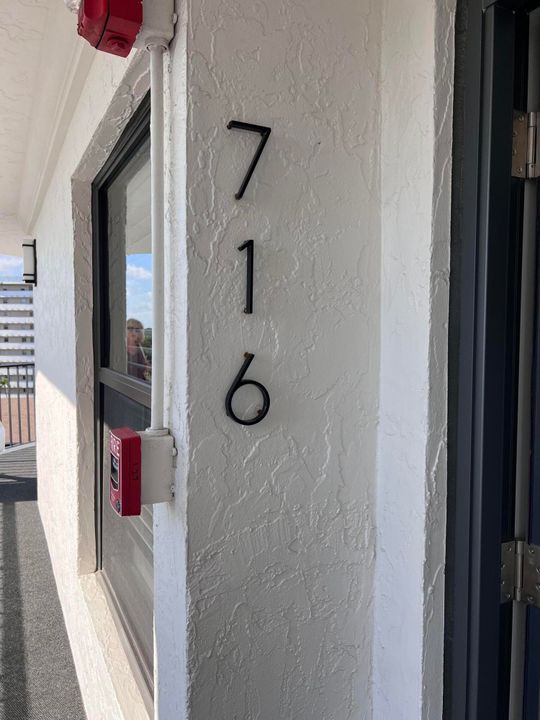 For Rent: $3,650 (2 beds, 2 baths, 1233 Square Feet)