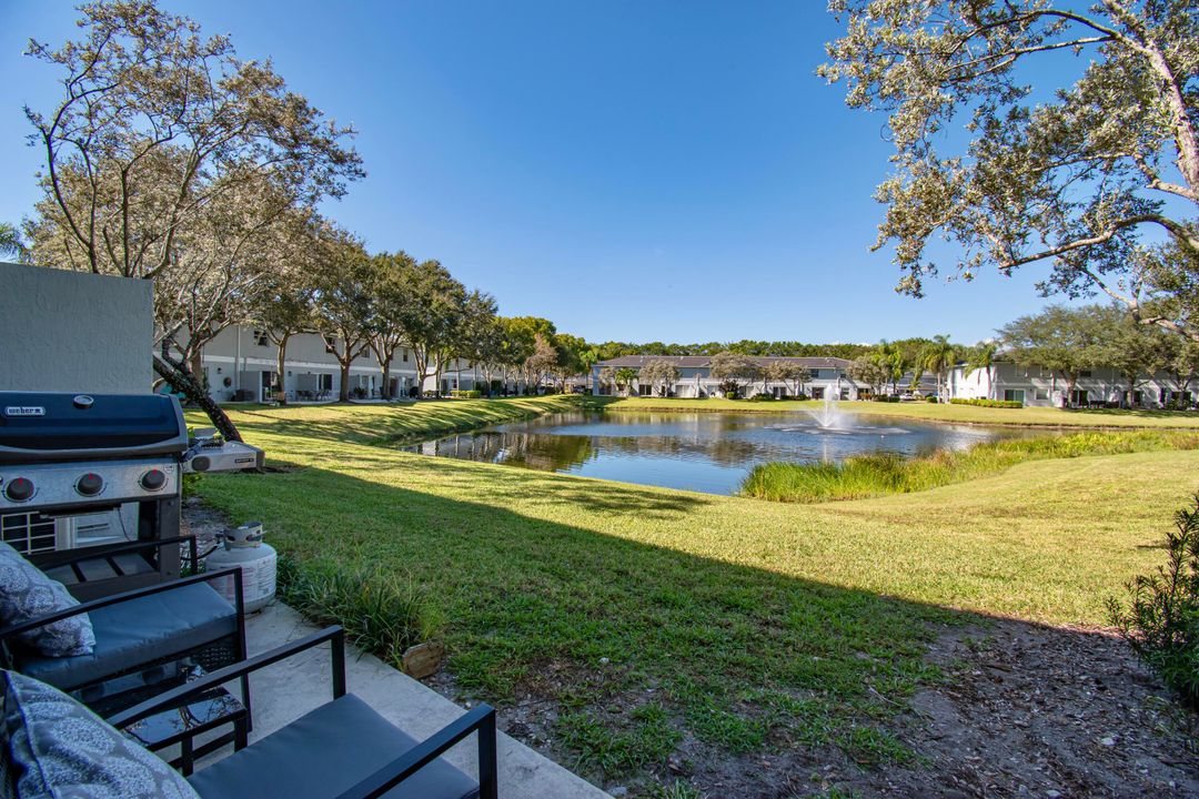 For Rent: $3,500 (3 beds, 2 baths, 1404 Square Feet)