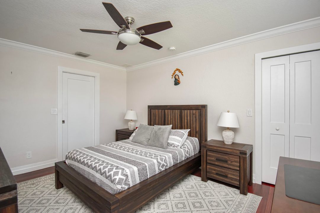 For Rent: $3,500 (3 beds, 2 baths, 1404 Square Feet)