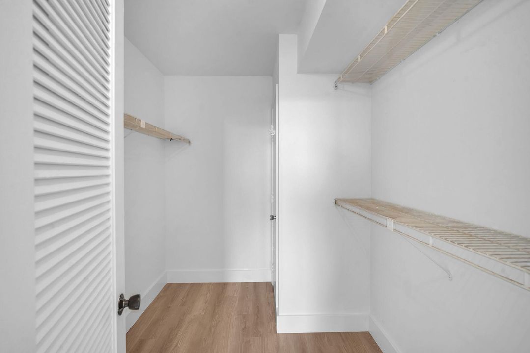 待售: $400,000 (2 贝兹, 2 浴室, 1029 平方英尺)