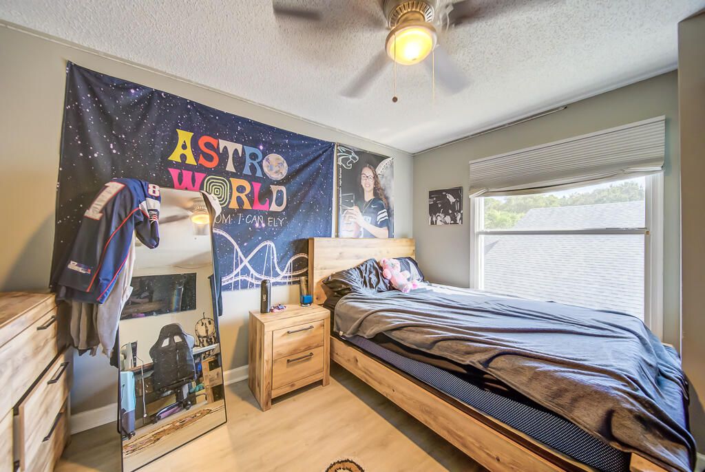 For Sale: $694,500 (3 beds, 2 baths, 2139 Square Feet)