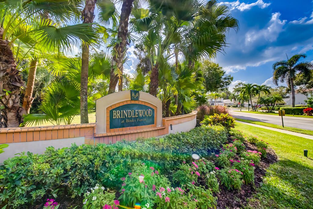 For Sale: $694,500 (3 beds, 2 baths, 2139 Square Feet)