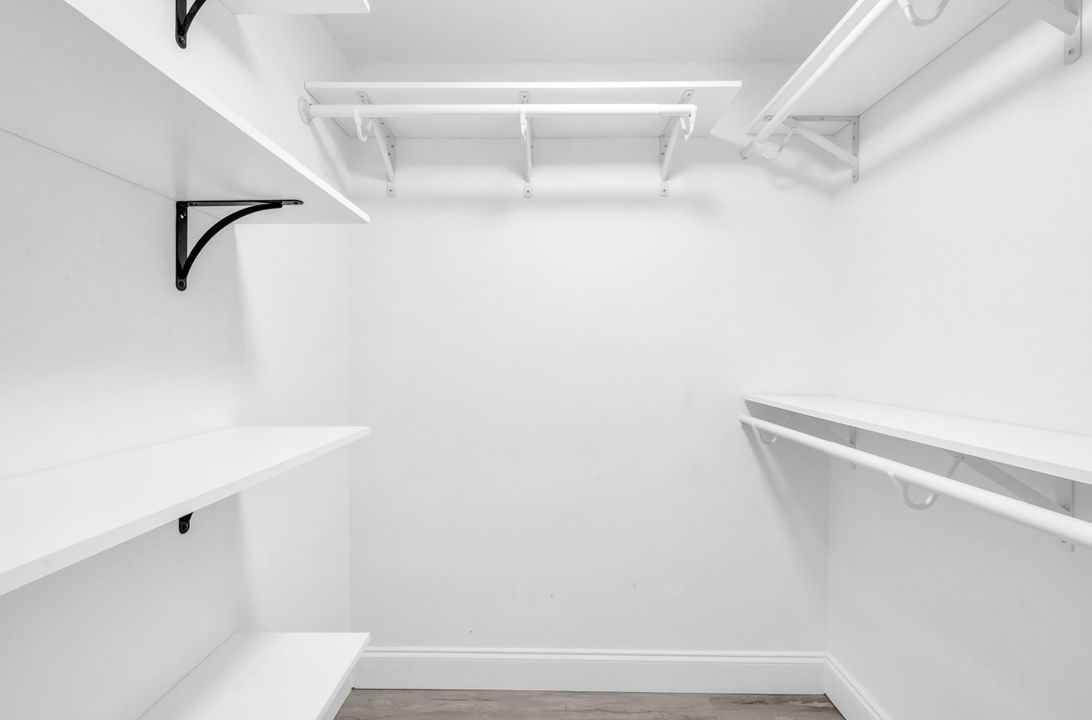 En Venta: $255,500 (2 camas, 2 baños, 1225 Pies cuadrados)