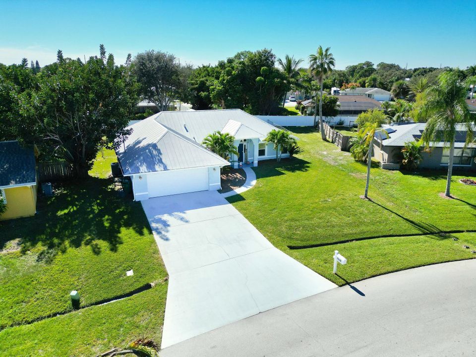 合同活跃: $389,999 (3 贝兹, 2 浴室, 1704 平方英尺)