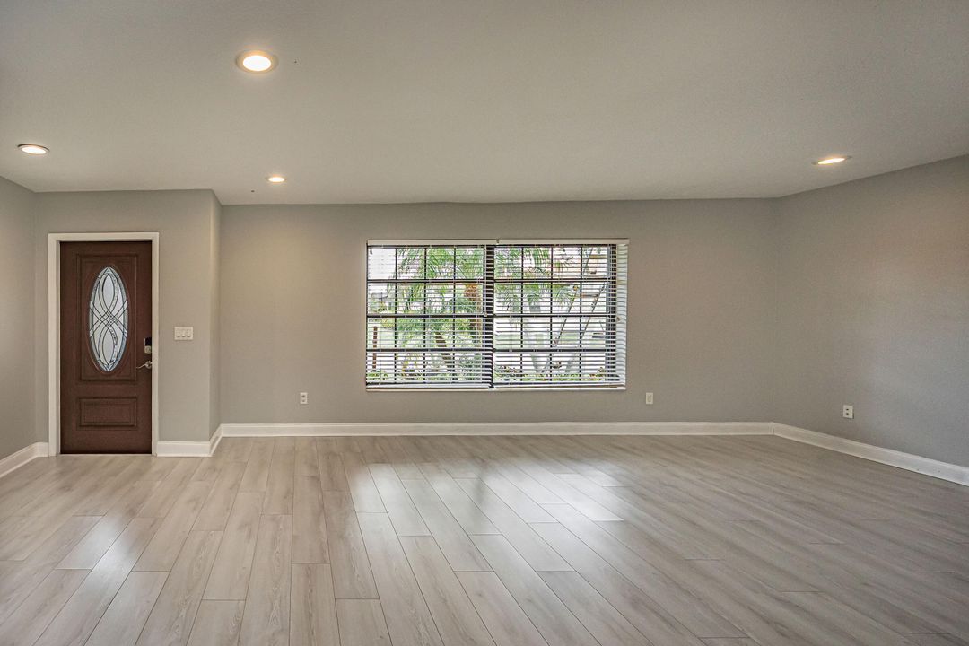 En Venta: $330,000 (2 camas, 2 baños, 1157 Pies cuadrados)