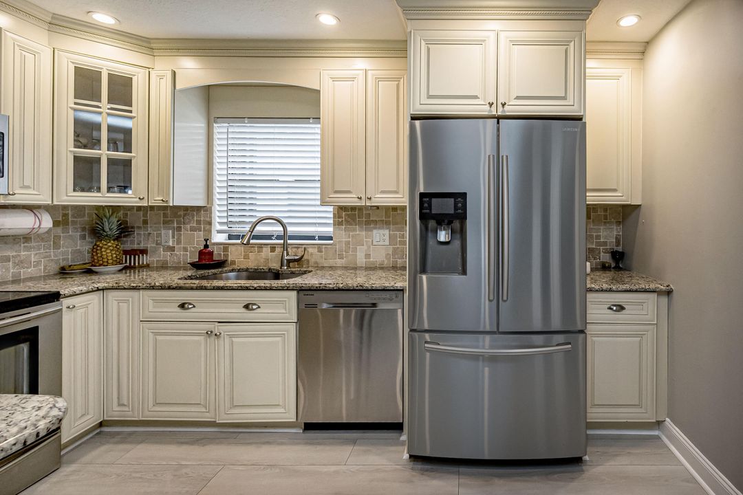 En Venta: $330,000 (2 camas, 2 baños, 1157 Pies cuadrados)