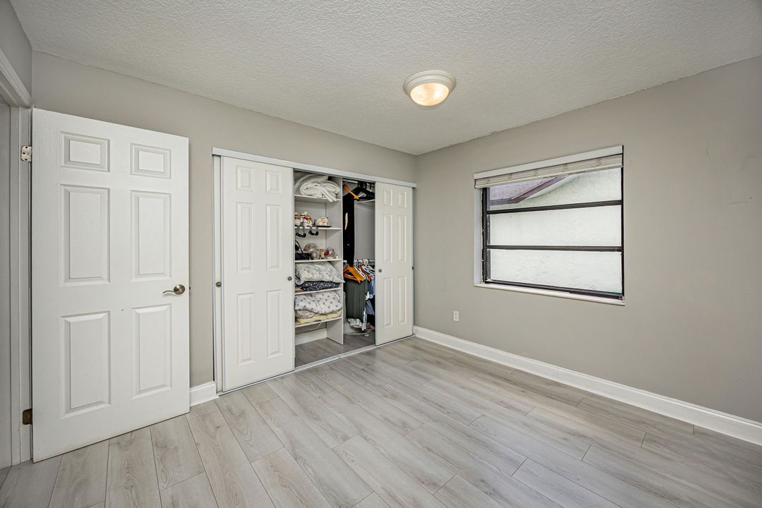 En Venta: $330,000 (2 camas, 2 baños, 1157 Pies cuadrados)