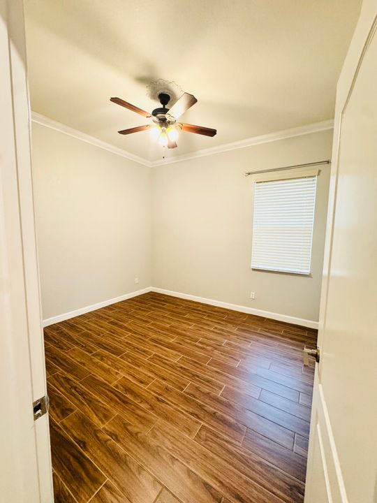 待售: $490,000 (3 贝兹, 2 浴室, 2079 平方英尺)