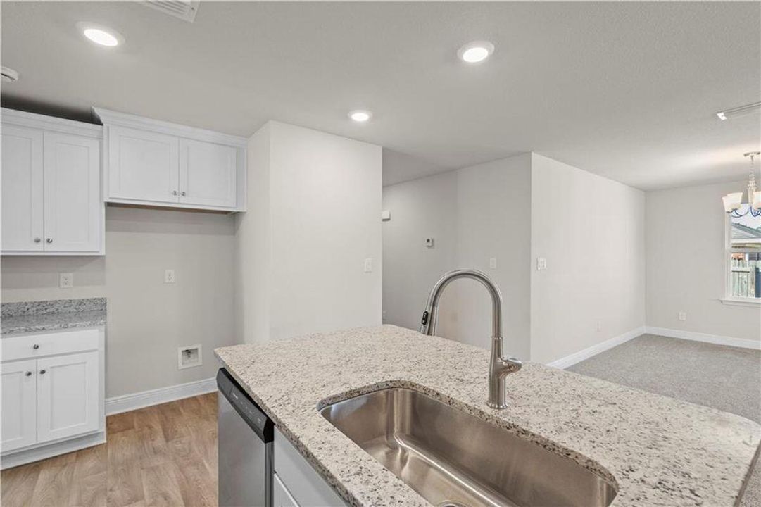 For Sale: $342,028 (4 beds, 2 baths, 1635 Square Feet)