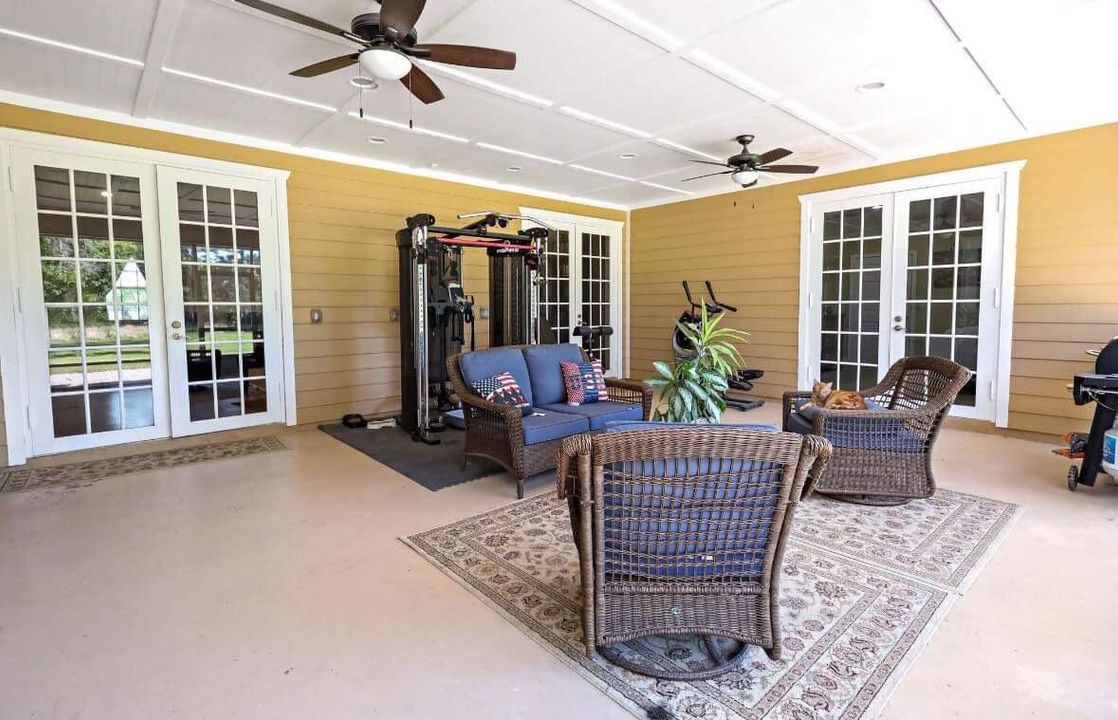 For Sale: $1,950,000 (4 beds, 4 baths, 3353 Square Feet)