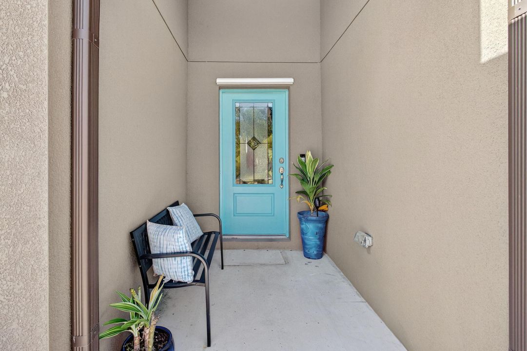 For Sale: $449,000 (4 beds, 2 baths, 1851 Square Feet)