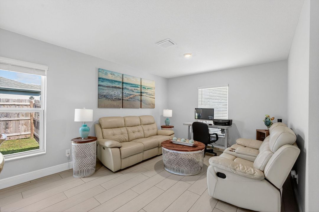 For Sale: $449,000 (4 beds, 2 baths, 1851 Square Feet)