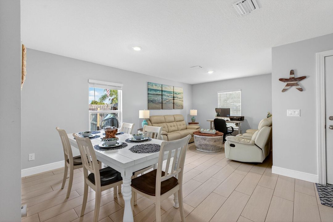 For Sale: $449,000 (4 beds, 2 baths, 1851 Square Feet)