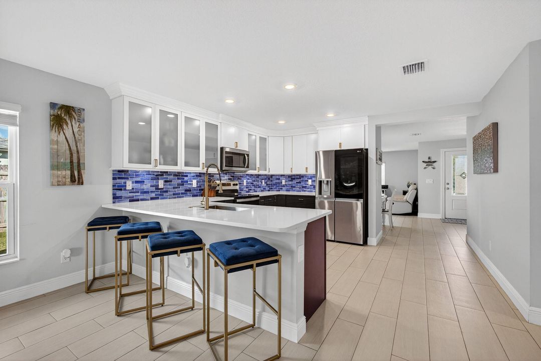 For Sale: $449,000 (4 beds, 2 baths, 1851 Square Feet)