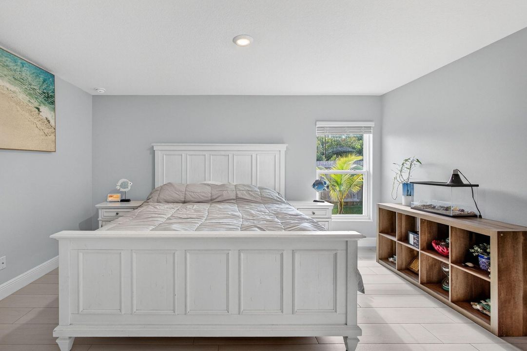 For Sale: $449,000 (4 beds, 2 baths, 1851 Square Feet)