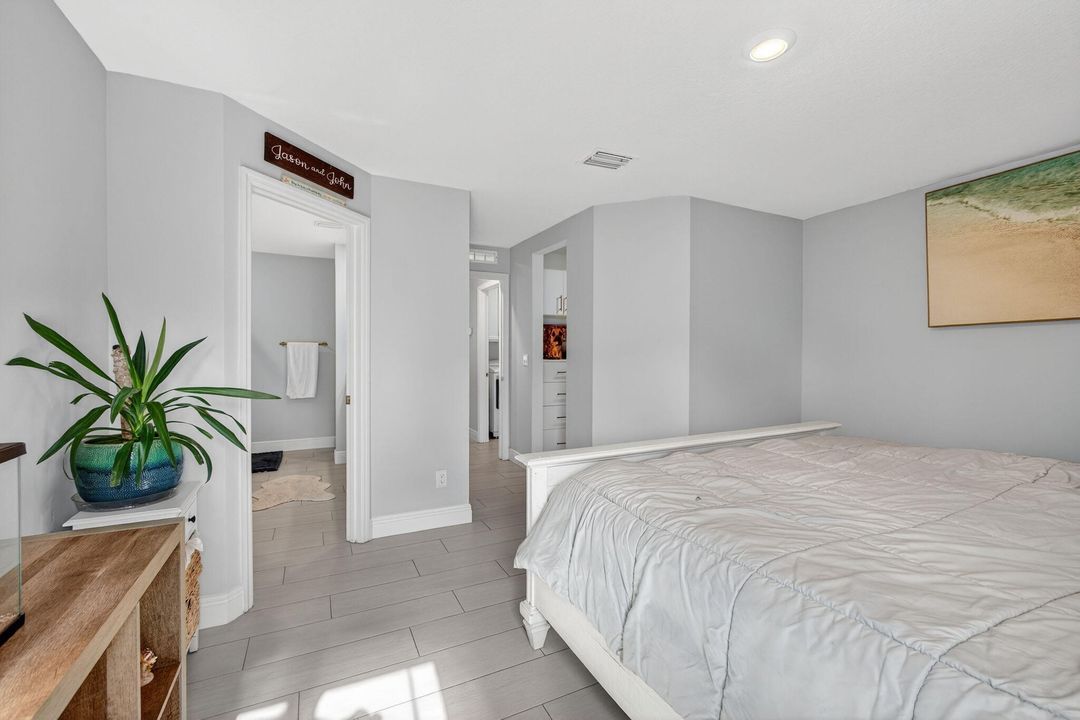 For Sale: $449,000 (4 beds, 2 baths, 1851 Square Feet)