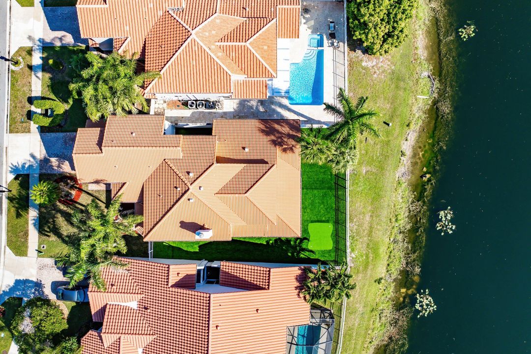 待售: $999,000 (4 贝兹, 3 浴室, 2573 平方英尺)