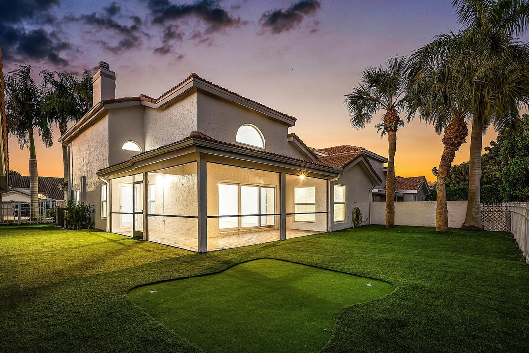 待售: $999,000 (4 贝兹, 3 浴室, 2573 平方英尺)