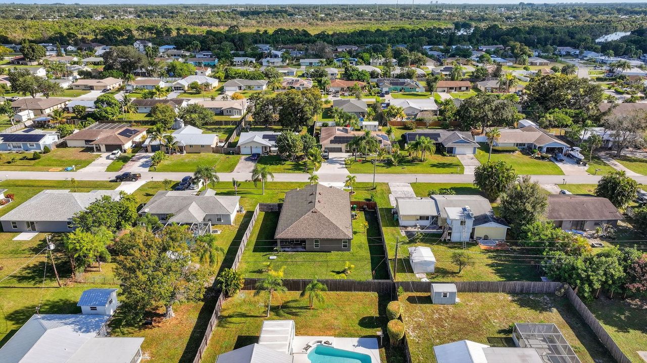 For Sale: $449,000 (4 beds, 2 baths, 1851 Square Feet)