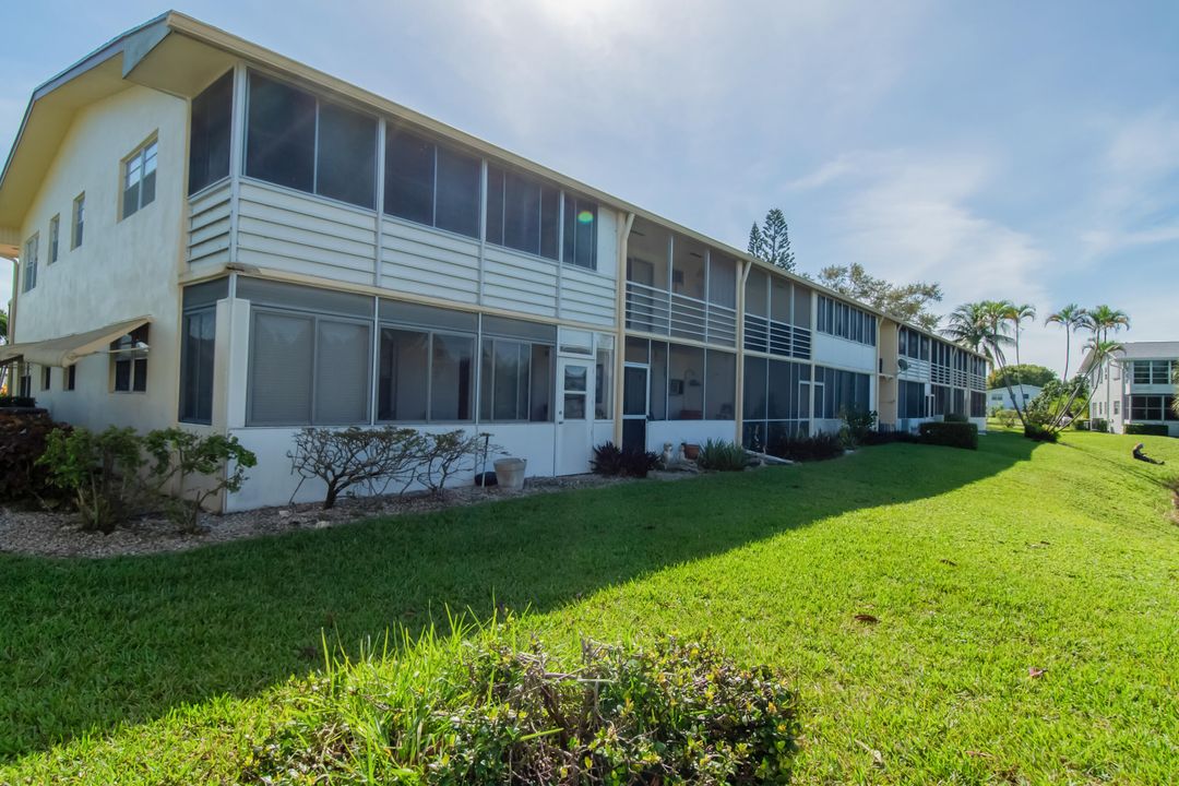 合同活跃: $1,300 (1 贝兹, 1 浴室, 570 平方英尺)