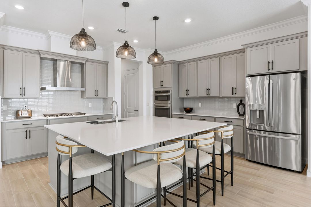 En Venta: $1,495,000 (4 camas, 3 baños, 3445 Pies cuadrados)