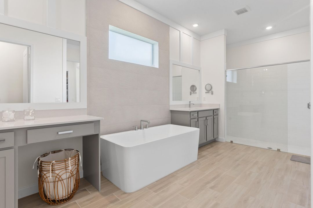 En Venta: $1,495,000 (4 camas, 3 baños, 3445 Pies cuadrados)