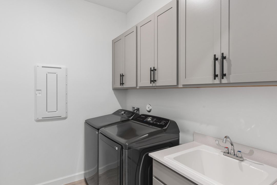 En Venta: $1,495,000 (4 camas, 3 baños, 3445 Pies cuadrados)