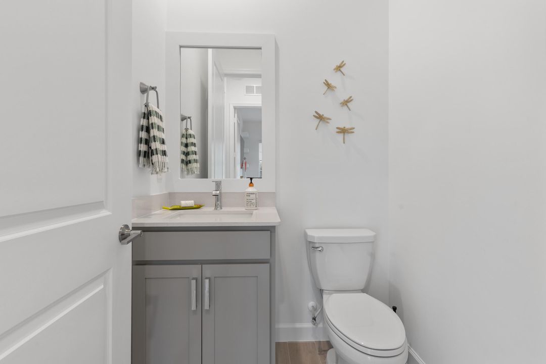 En Venta: $1,495,000 (4 camas, 3 baños, 3445 Pies cuadrados)