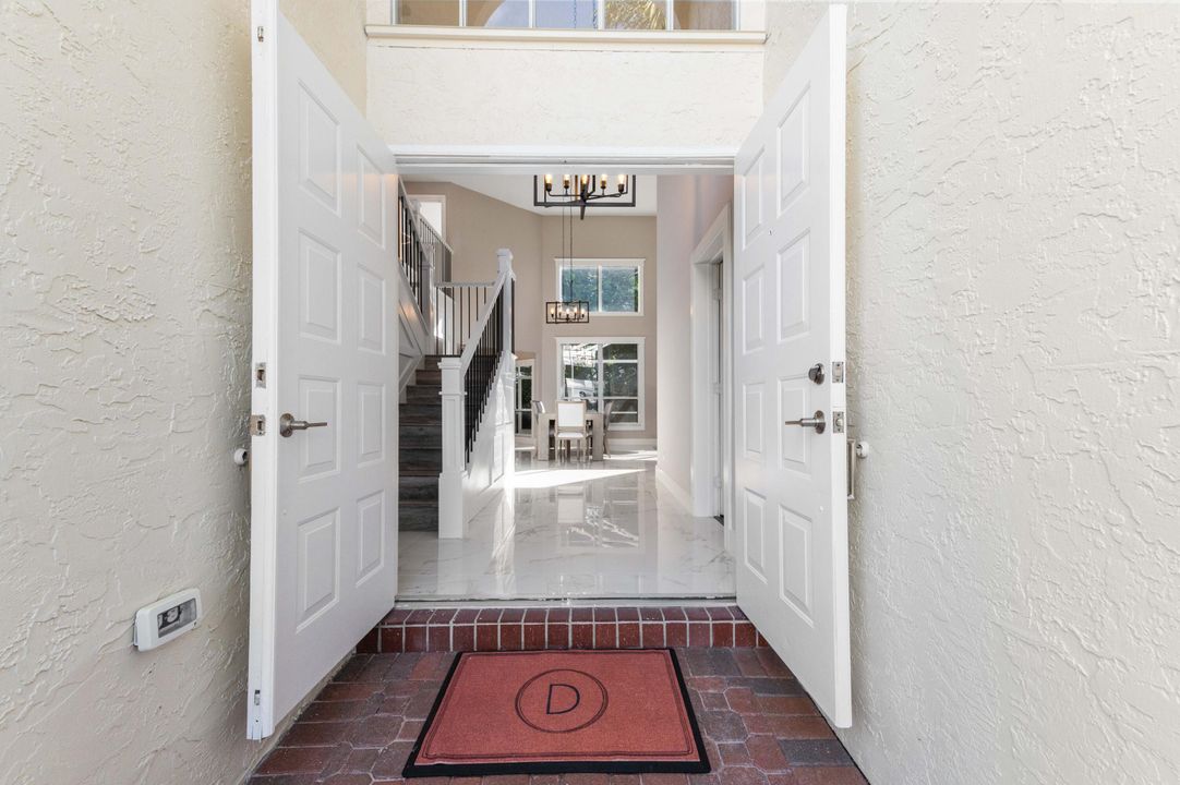 Active With Contract: $865,000 (3 beds, 2 baths, 2284 Square Feet)