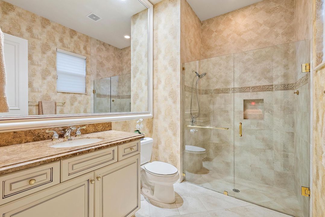 На продажу: $3,125,000 (4 спален, 4 ванн, 4750 Квадратных фут)