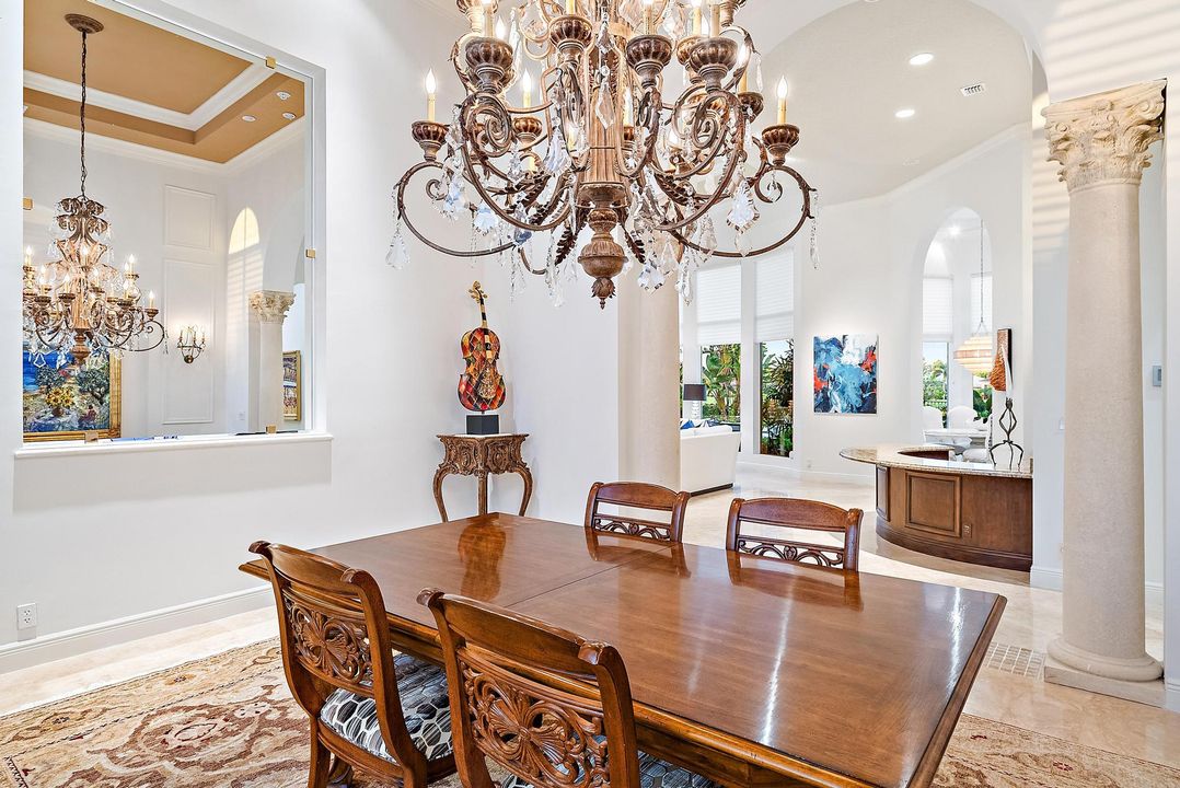 На продажу: $3,125,000 (4 спален, 4 ванн, 4750 Квадратных фут)