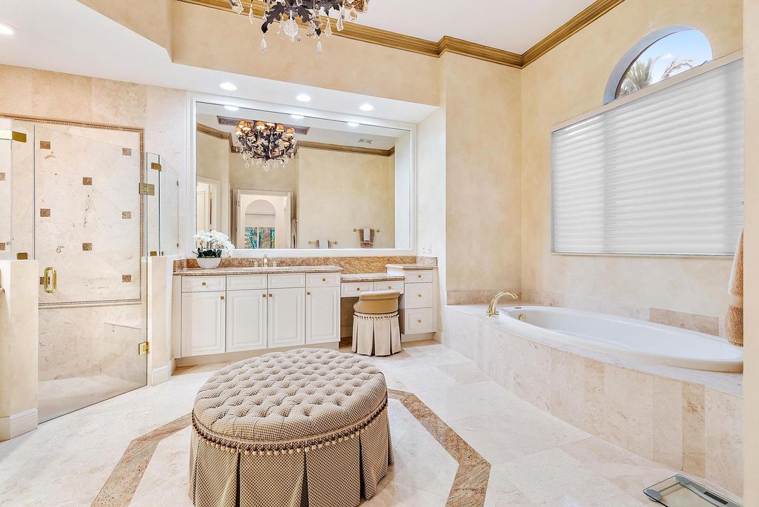 На продажу: $3,125,000 (4 спален, 4 ванн, 4750 Квадратных фут)