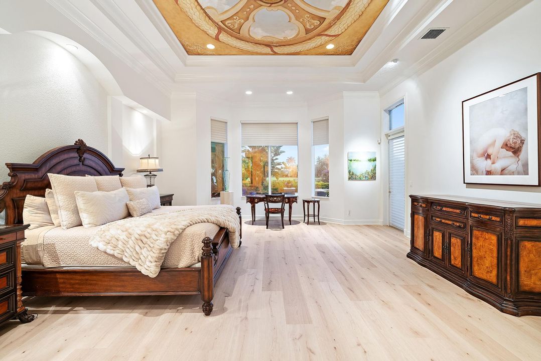 На продажу: $3,125,000 (4 спален, 4 ванн, 4750 Квадратных фут)