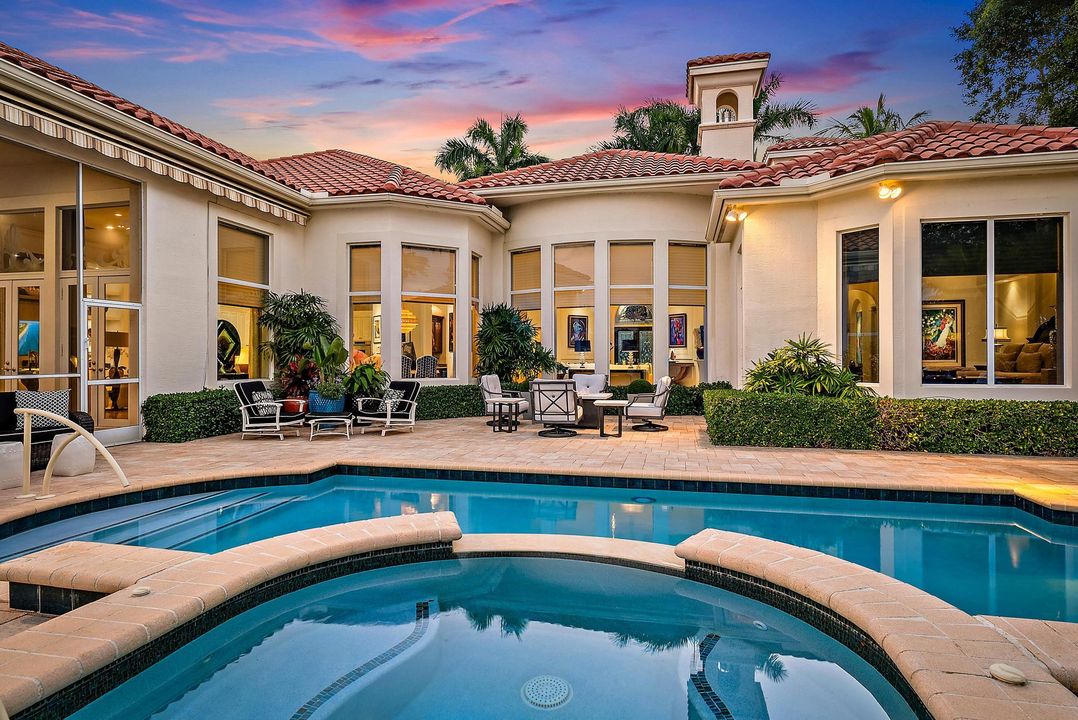 На продажу: $3,125,000 (4 спален, 4 ванн, 4750 Квадратных фут)