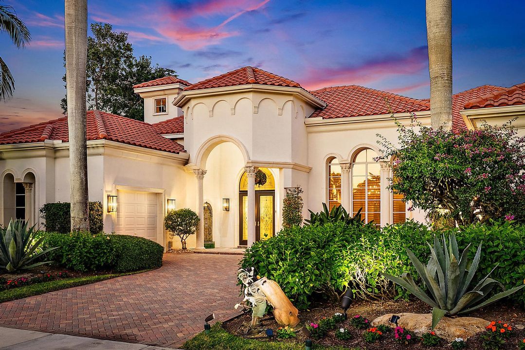 На продажу: $3,125,000 (4 спален, 4 ванн, 4750 Квадратных фут)