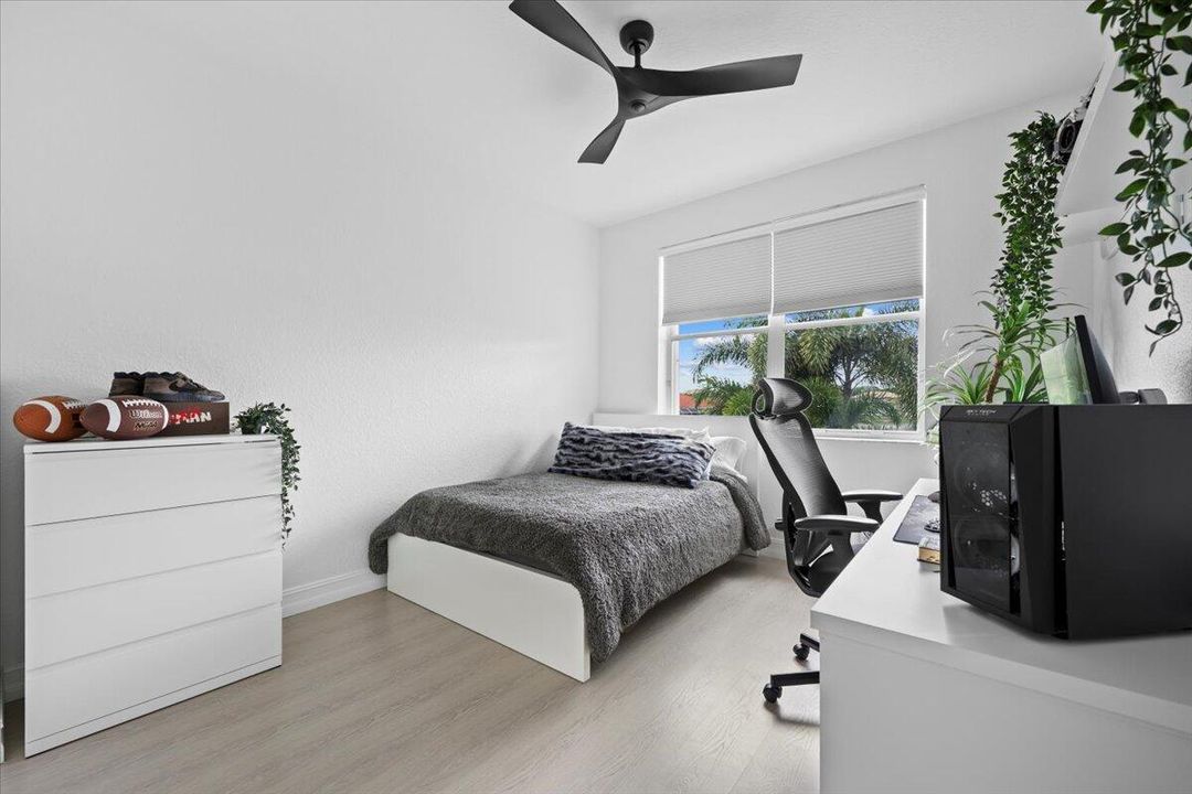 For Sale: $985,000 (4 beds, 3 baths, 2753 Square Feet)