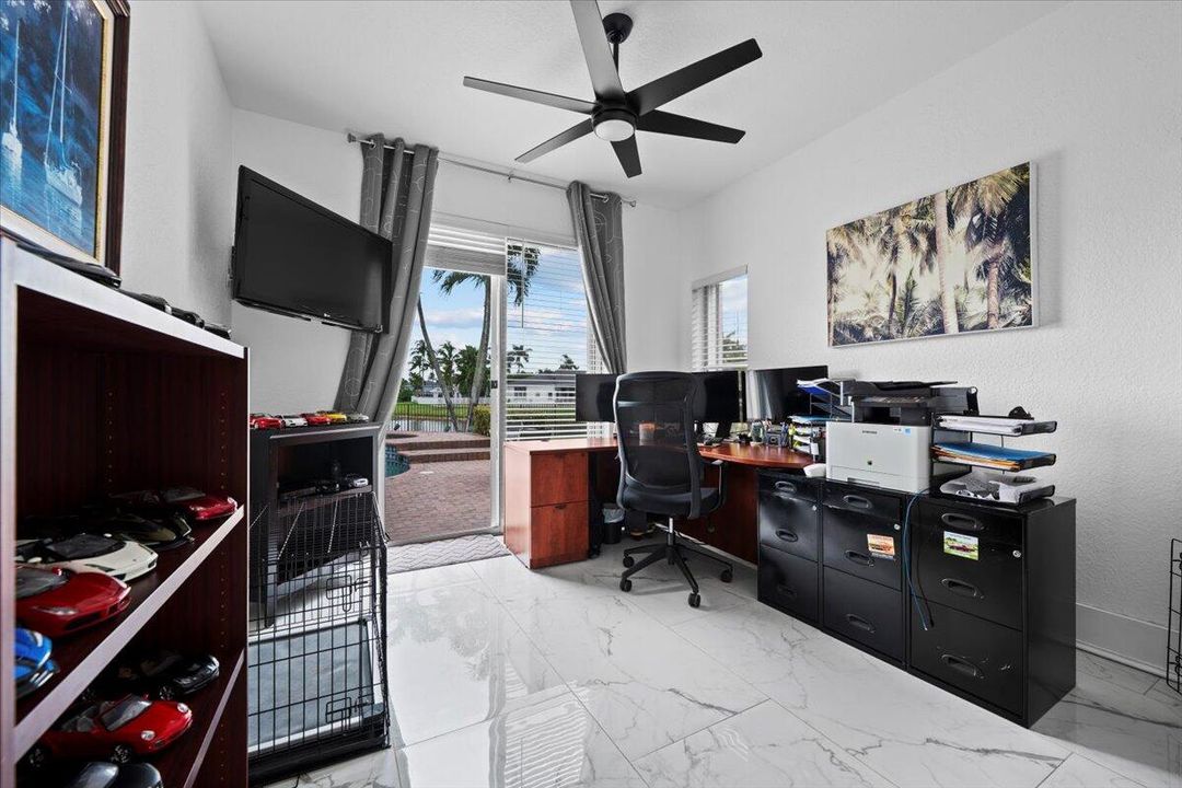 For Sale: $985,000 (4 beds, 3 baths, 2753 Square Feet)