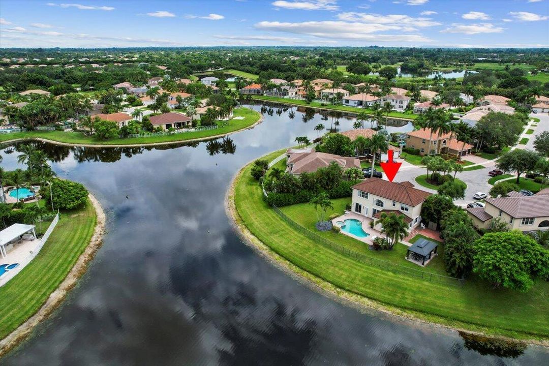 For Sale: $985,000 (4 beds, 3 baths, 2753 Square Feet)