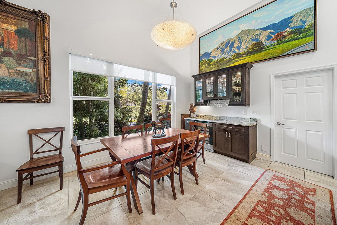 For Sale: $3,750,000 (5 beds, 4 baths, 3702 Square Feet)
