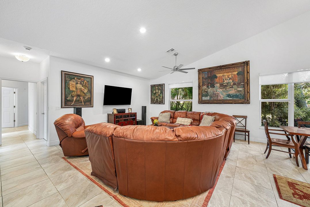 For Sale: $3,750,000 (5 beds, 4 baths, 3702 Square Feet)