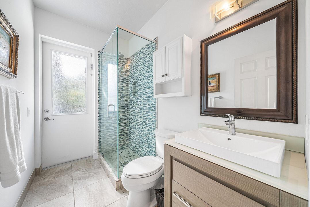 For Sale: $3,750,000 (5 beds, 4 baths, 3702 Square Feet)