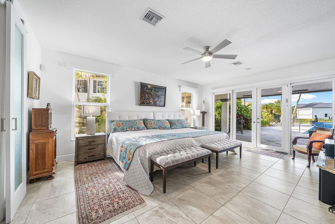 For Sale: $3,750,000 (5 beds, 4 baths, 3702 Square Feet)